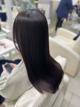 クレアトゥールウチノ(CREATEUR Uchino) キレイ髪ストレートー髪質改善ー