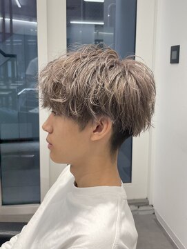 オーシャントーキョー 原宿(OCEAN TOKYO) ハイライトメンズ波巻きスパイラルパーマサーフスタイルウルフ