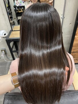 ソア 並木坂(Soa) 韓国風スタイル/レイヤーカット/髪質改善/透明感カラー/熊本