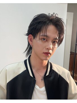 レイ(Lay.) 【スタイリストMyuka】ウルフセンターパート