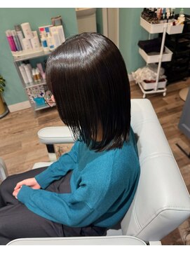 フローリア(flowria) 艶ロング