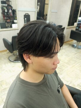 ティエル 町田店(tiel) ウルフカット