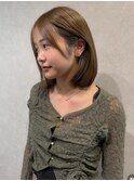 大人可愛いほんのりオリーブベージュ