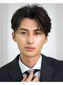 ニュアンスパーマセンターパートツーブロック黒髪