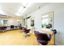 ウィールール 栄町店(WE RULE)の雰囲気（開放感ある店内でリラックスした空間、サービスをご提供します♪）