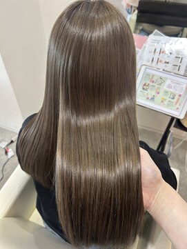 ヘアアンドスパ エメ(Aimer) oggiotto 水分補給トリートメント♪