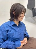 <ゲスト>顔周りと襟足に動きを、ナチュラルなウルフレイヤーボブ