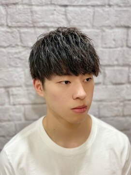 グレイスフルバーバー 赤坂見附店 ツーブロマッシュ