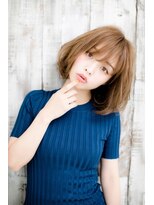 ティファ 二子玉川(Tiffa)&nbsp;ワンレングレージュひし形シルエット斜めバング切りっぱなしボブ