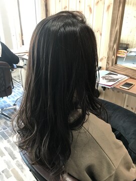 ルシール バイ アリア(Lucir by aria) ダークトーングレージュ!!