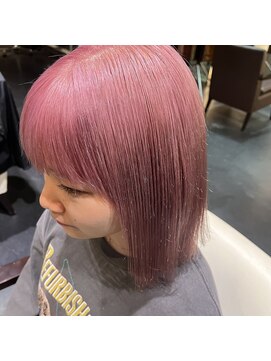 サラジュ 川西店(SARAJU) ピンクカラー