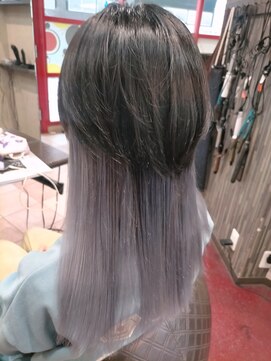 ヘアーズ ベリー 川西店(hairs BERRY) ウルフ×インナーちょい紫シルバー