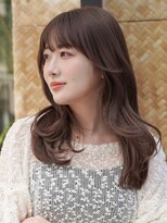 ノイカーム(noi Calm)&nbsp;顔周りレイヤーカットグレージュカラーくびれボブベージュカラー