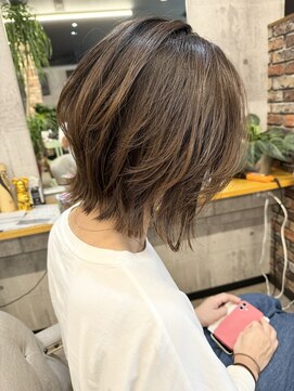 ルーナヘアー(LUNA hair) くびれボブ レイヤー グラデーション カラー 30代40代50代60代