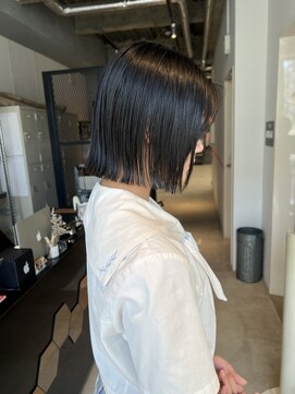 クリアオブヘアー リット(CLEAR of hair LiT) 《大澤叶方》切りっぱなし外ハネボブ