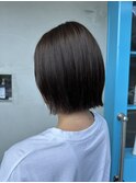 グレージュぱつっとボブ
