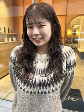メルト 西梅田店(melt) #ツヤ感ウェーブ #ロングパーマ