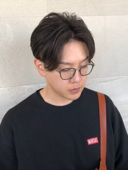 サロン Salon アイ アートの写真/似合わせカットならアイ・アートにお任せ下さい！頭皮ケアやフェイシャルマッサージでスッキリ爽やかに！