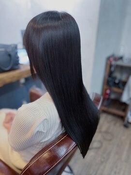 スローネ(THRONE) 髪質改善酸性ストレートで艶髪／20代30代40代／新宿