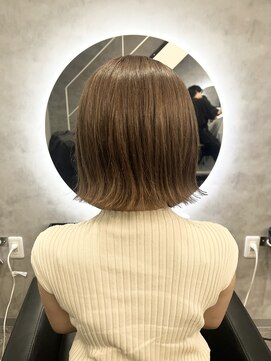 アイ(_i) ヘーゼルベージュ