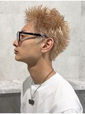 スパイキーショート/ブロンド/ブリーチカラー/抜きっぱなし