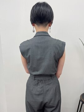 ラウンジ モリオ イケブクロ(Lounge MORIO Ikebukuro) 【morio池袋】刈り上げ前下がりショート*