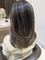 アッシュ 戸田公園店(Ash)&nbsp;白髪ぼかしバレイヤージュ