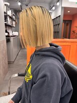 レブ 三条河原町(Reb,)&nbsp;丸くならないボブ