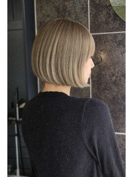 シュバルツ(schwarz) 《天使の輪》SPECIALシナジートリートメント　《髪質改善》