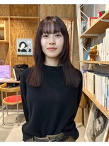 ヴァンダンジュ(Vendange)&nbsp;ミディアムヘアの顔まわりレイヤー