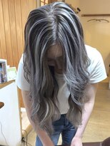 ブレイズヘアー(BLAZEhair)&nbsp;【筋感抜群デザイン】ホワイトバレイヤージュ×ブリーチ２回
