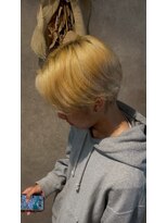 パーミル ヘア クマモト(permille ‰ hair Kumamoto) 抜きっぱブロンド