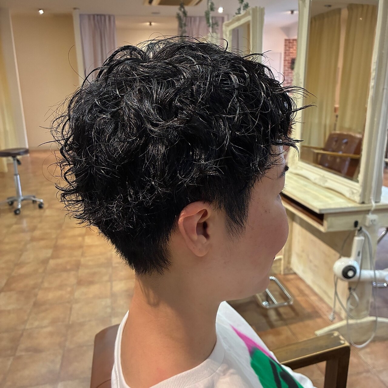 ヘアーアート ジュース テヅカヤマ(Hair art Juice TEZUKAYAMA