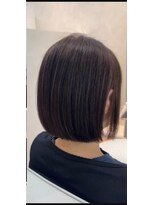 プルト 平尾(PLUTO) 大人ボブ艶髪縮毛矯正