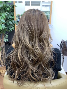 ヘアースペース クラフト(Hair space Craft) ハイライトカラー