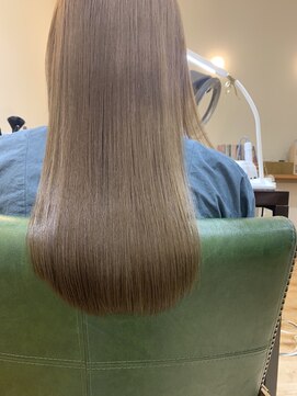 美容室 アイディー i-dee グリニコトリートメント