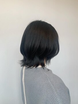 ニコ(Nico) ウルフヘア