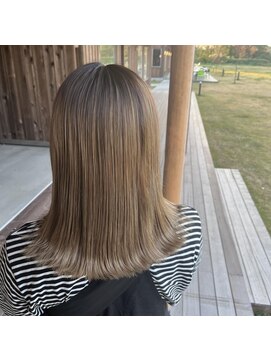 ログ(Log) ミルクティーベージュ