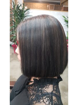 ミニィバイミラーズ(Miniy by Miroirs) ベージュ系ハイライト