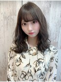山村/グレージュ小顔ゆふるわミディアムヘア/コテ巻きパーマ銀座