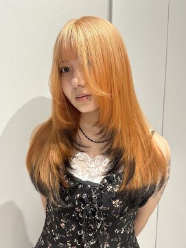 ノブレス ノアール(NOBLESSE NOIR) 裾カラー/レイヤーカット