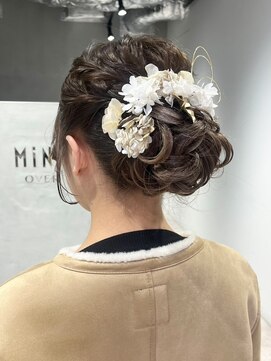 ミンクスオーバー(MINX OVER) ヘアセット/顔まわりカット/前髪カット/トリートメント/髪質改善