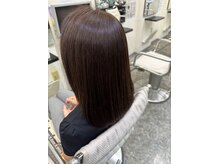 サロンイズディス(Salon is this)