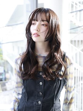 ハーバーズ バイ エムスラッシュ 鎌倉由比ヶ浜(Harbors by M.SLASH) ロングウルフ/ロングレイヤー/シースルーバング/抜け感/鎌倉