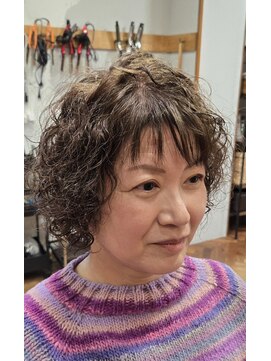 リビングヘアルーム(LIVING HAIR ROOM) ウエーブスタイル