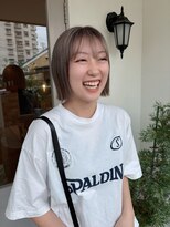 ニーナバイスニップ(Nina by Snip)&nbsp;切りっぱなしボブ/ アッシュベージュ