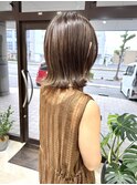 切りっぱなしボブ / 大人ハイライト