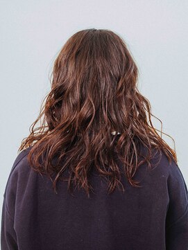 エンネ(enne) enne/ロング/パーマ