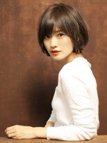 大人のシンプルコンパクトボブ