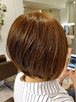 ウィービーパセリ atre川越店(WE BE PARSLEY) アシンメトリー前下がりボブ